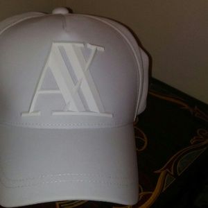 Armani Exchange hat